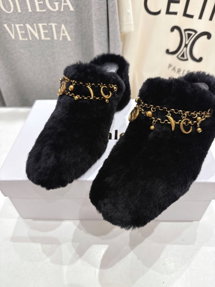 Босоножки фото 7