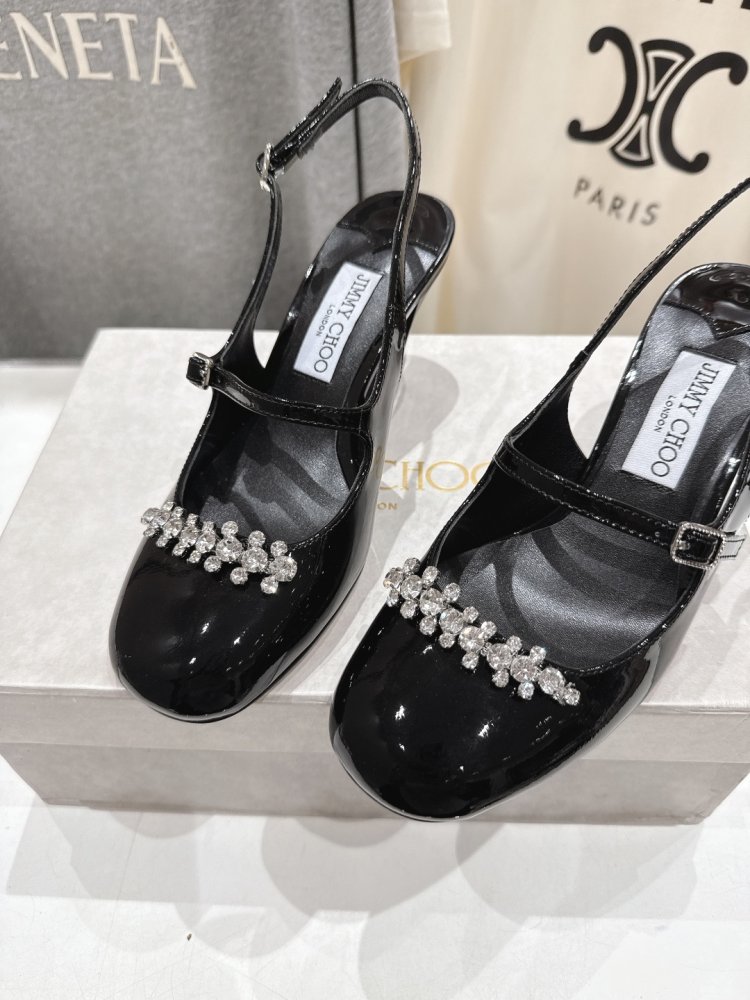 Босоножки фото 7