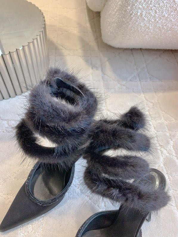 Босоножки фото 7