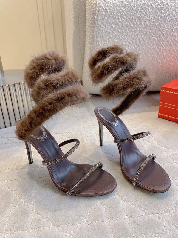 Босоножки фото 7