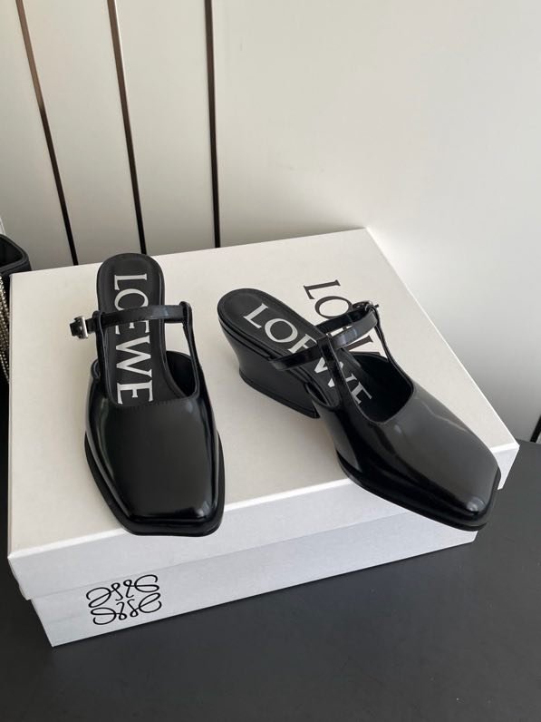 Босоножки фото 7