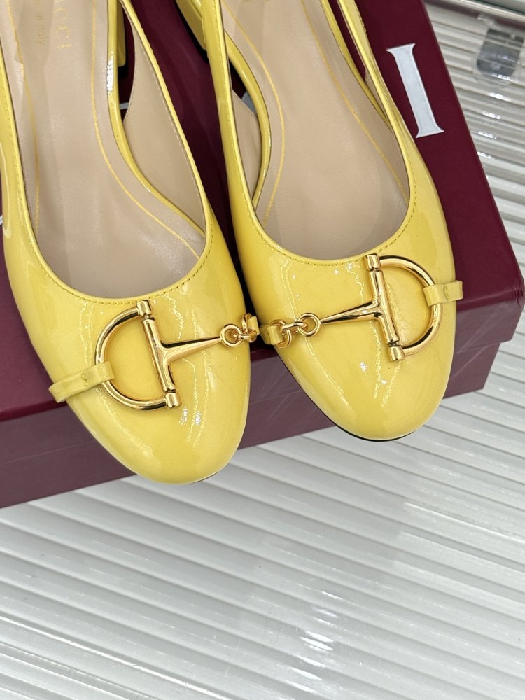 Босоножки фото 7