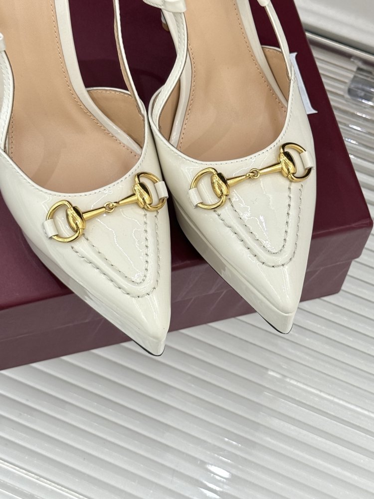 Босоножки фото 7