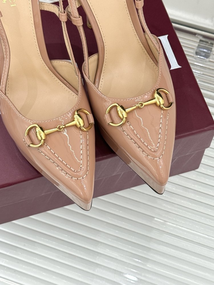 Босоножки фото 7