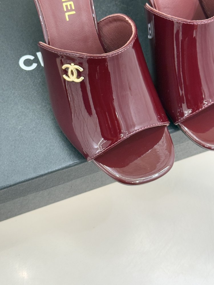 Босоніжки фото 7