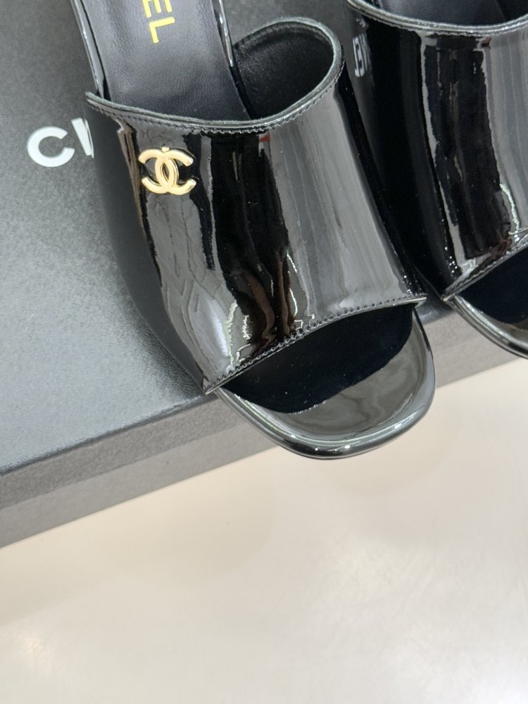 Босоніжки фото 7