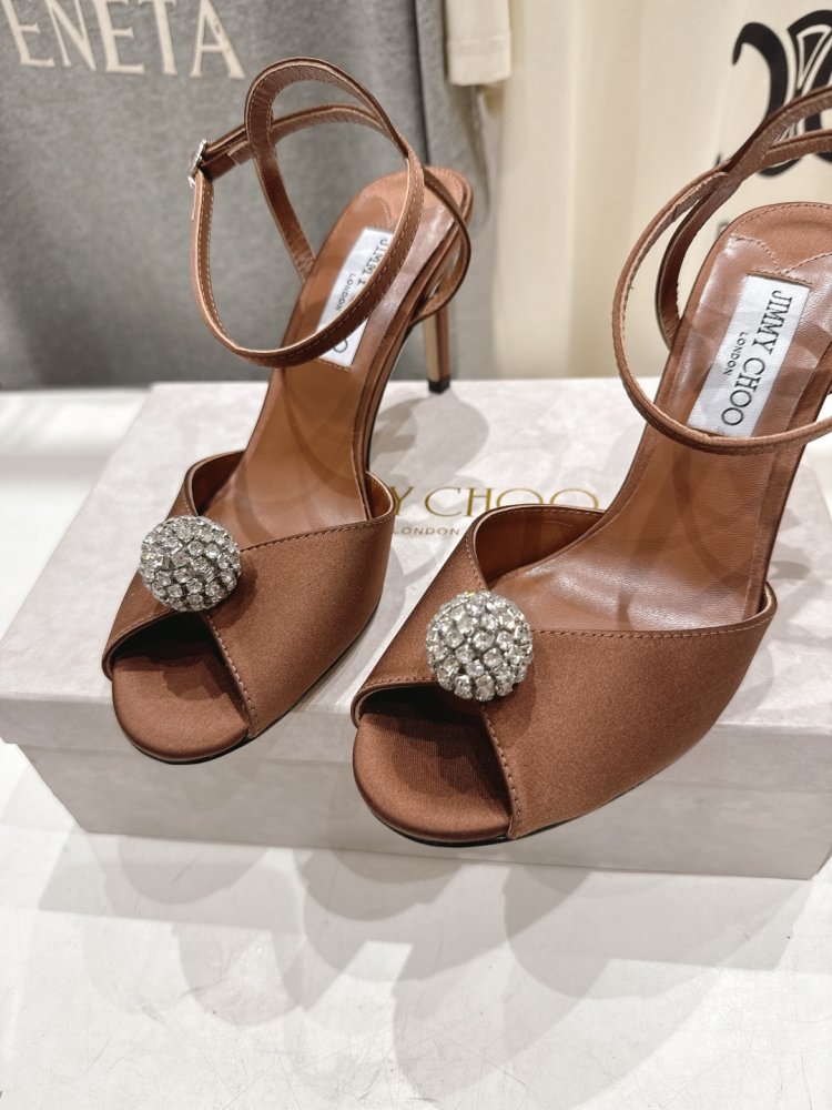 Босоножки фото 7