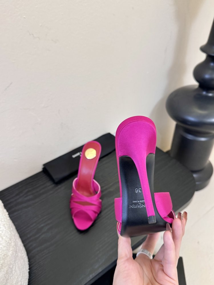 Босоножки фото 7