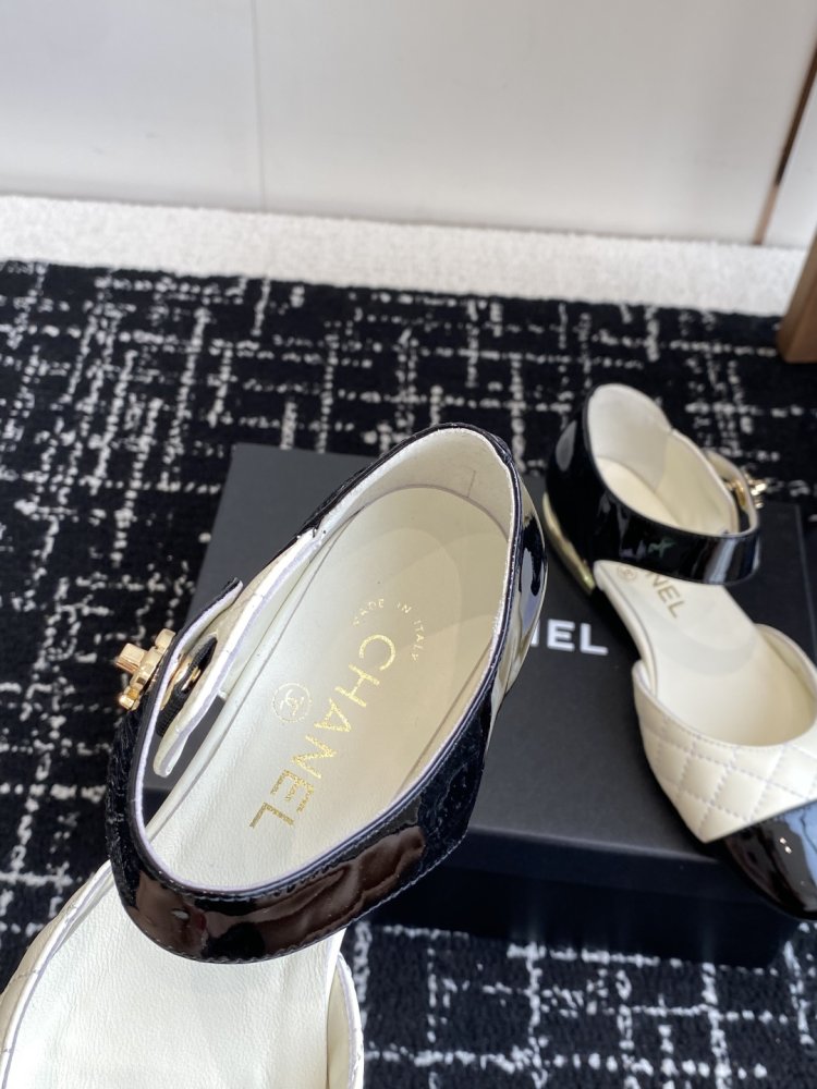 Босоніжки фото 8