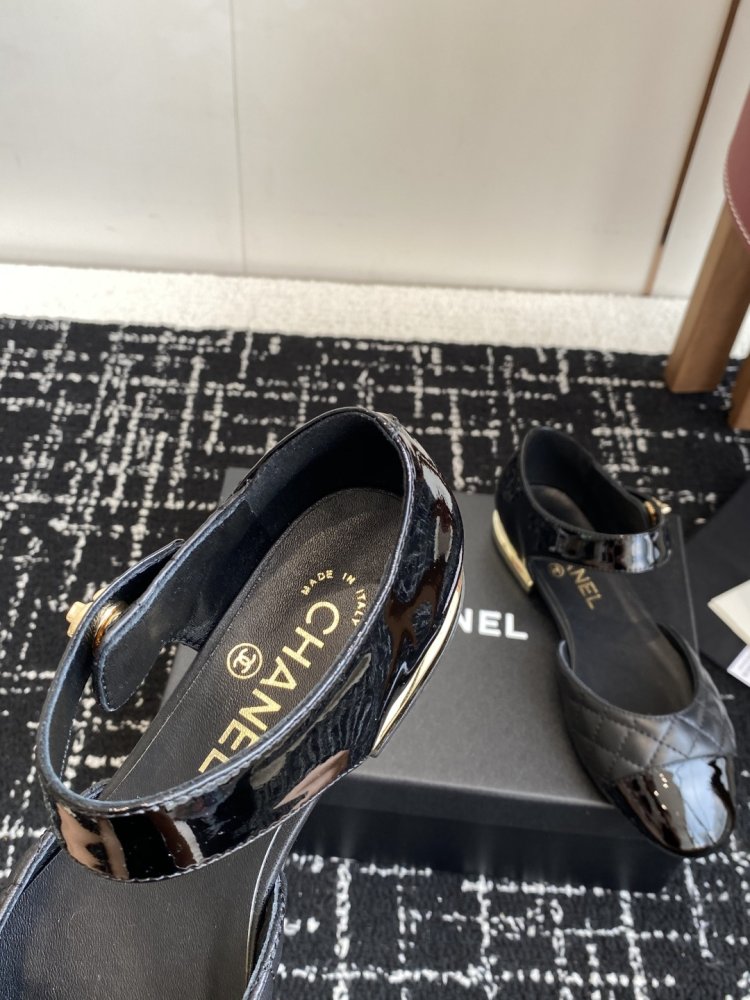 Босоніжки фото 8