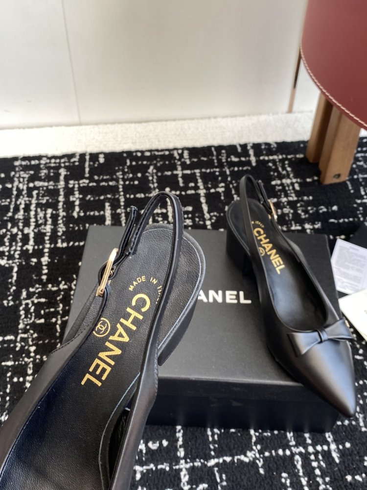 Босоніжки фото 8