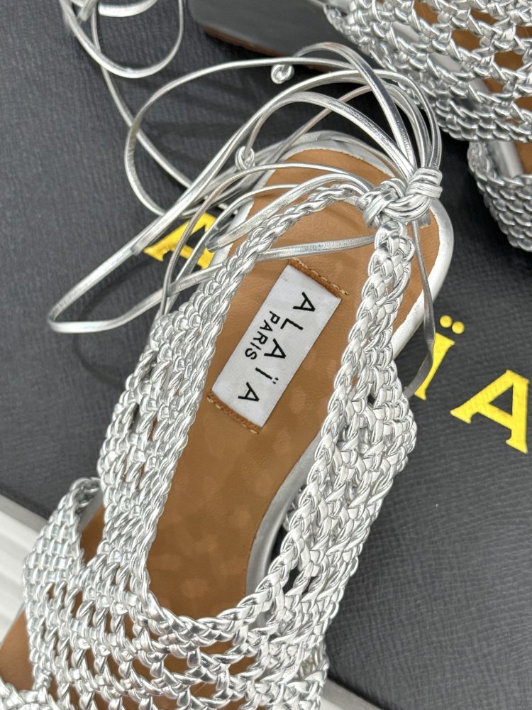 Босоніжки фото 8