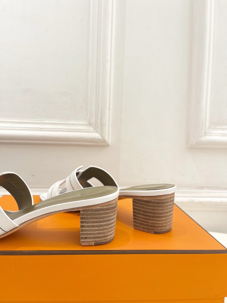 Босоножки фото 8