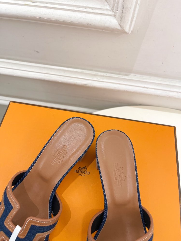 Босоножки фото 8