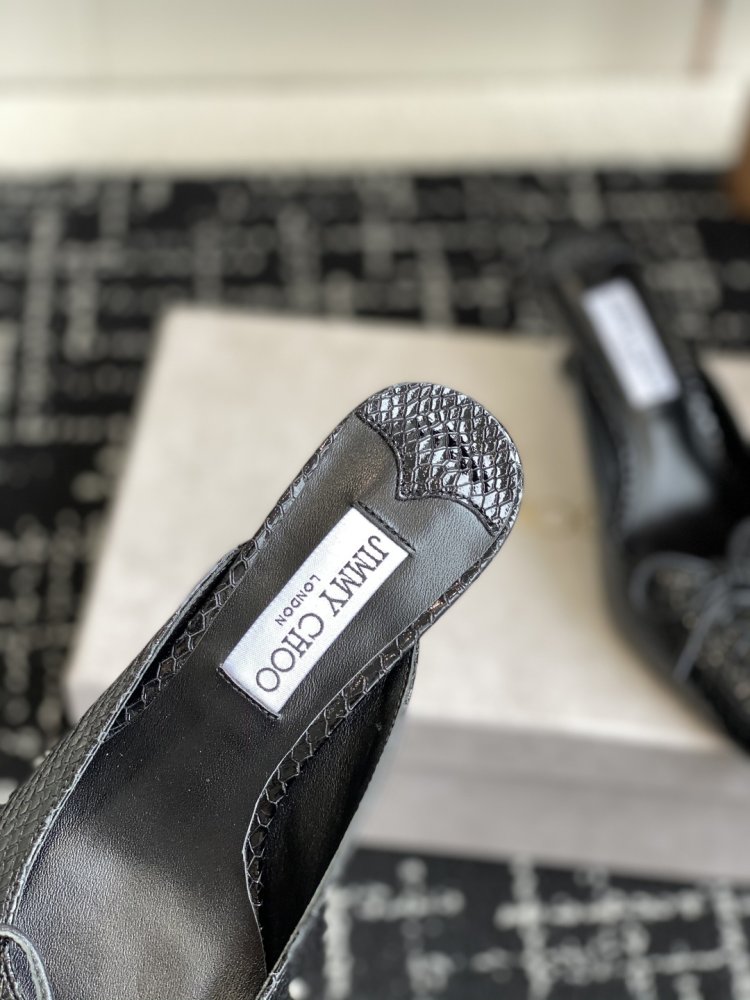 Босоножки фото 8