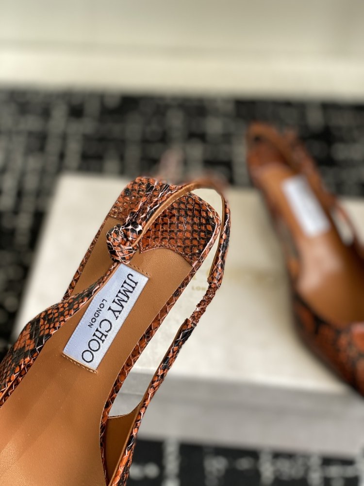 Босоножки фото 8