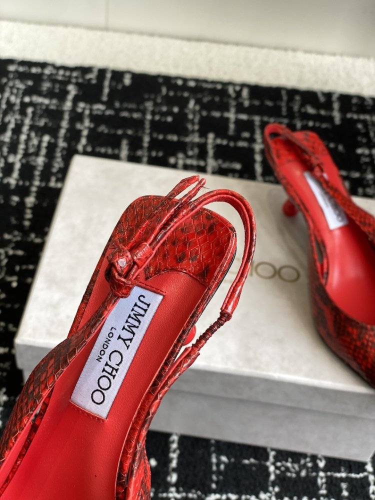 Босоножки фото 8