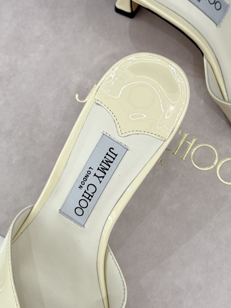 Босоножки фото 8