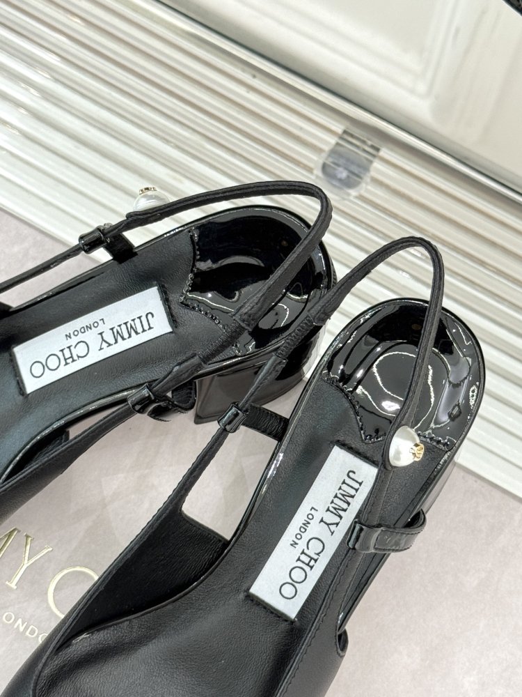 Босоножки фото 8