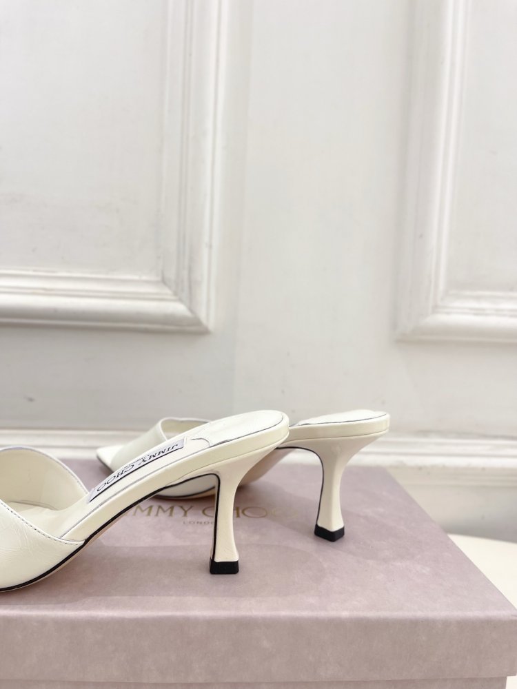 Босоножки фото 8