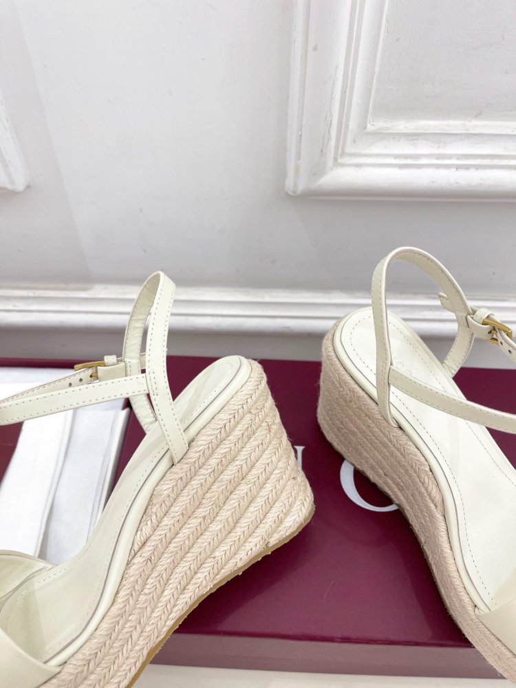 Босоніжки фото 8