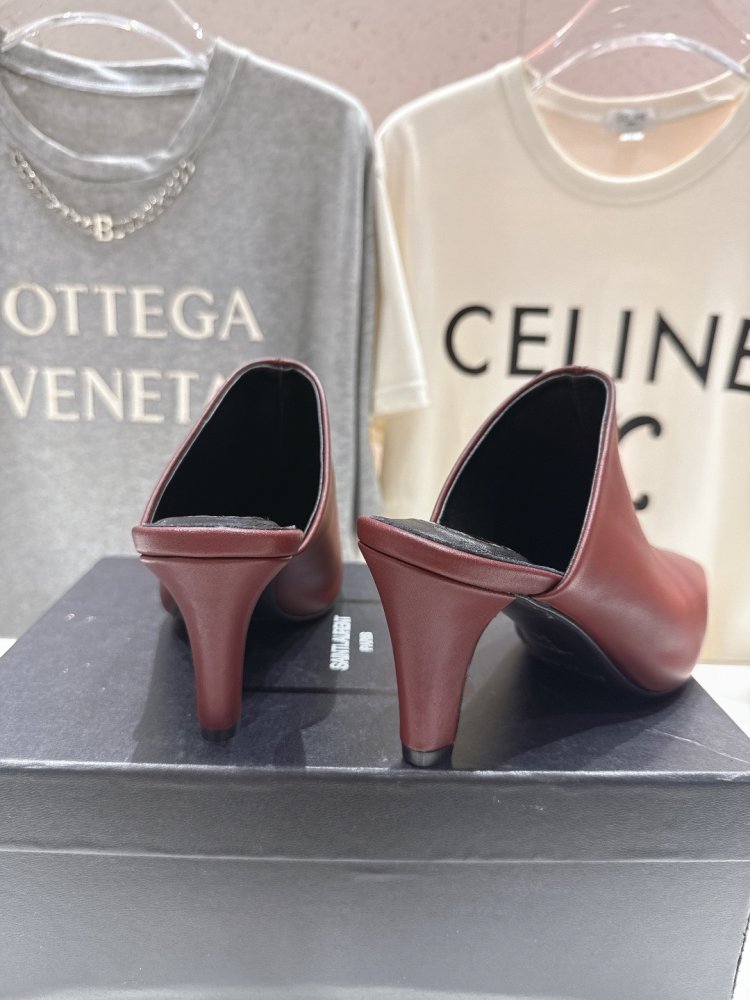 Босоножки фото 8