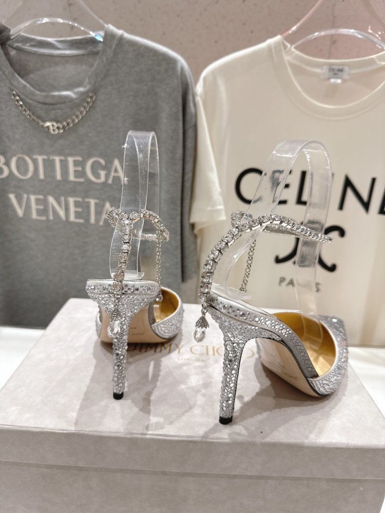 Босоножки фото 8