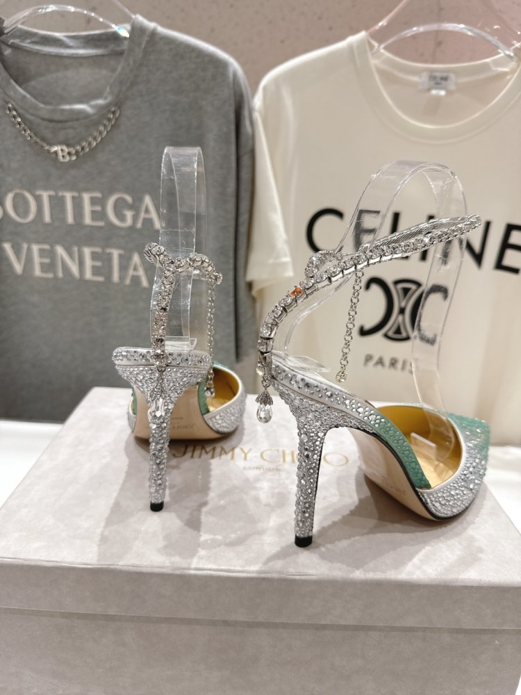 Босоніжки фото 8