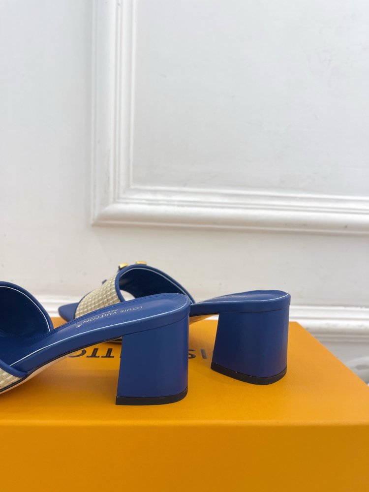 Босоніжки фото 8