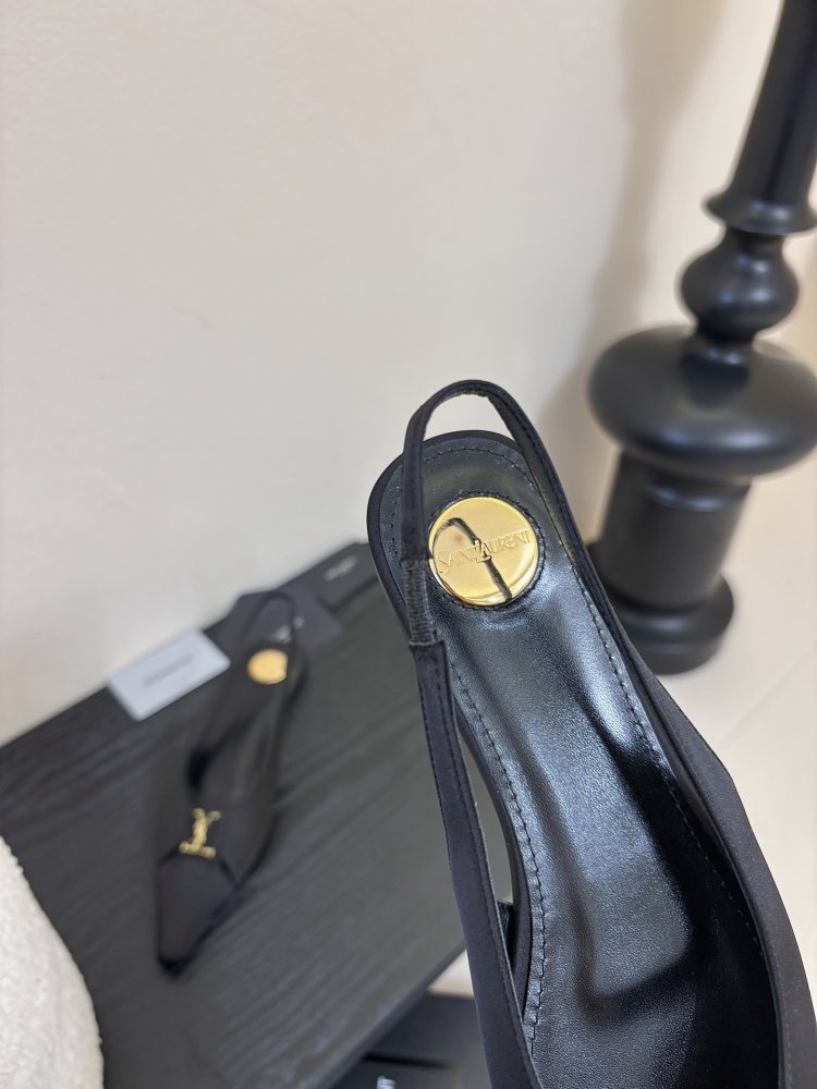 Босоніжки фото 8