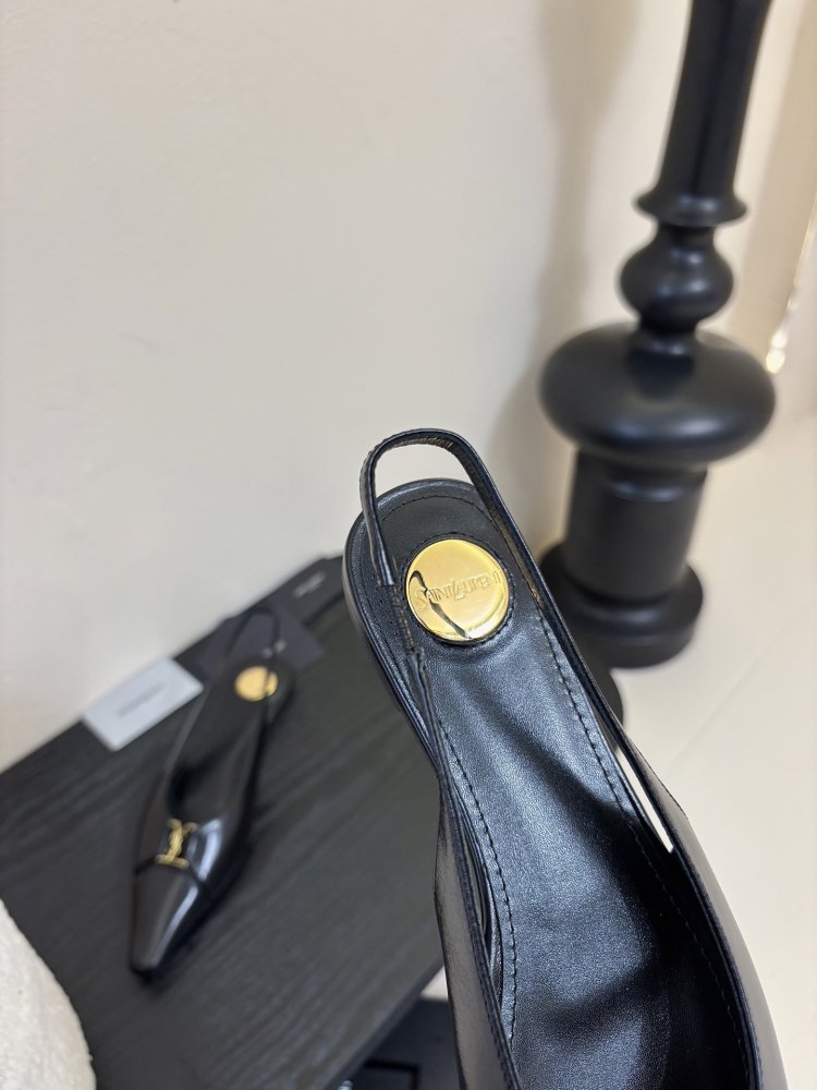 Босоніжки фото 8