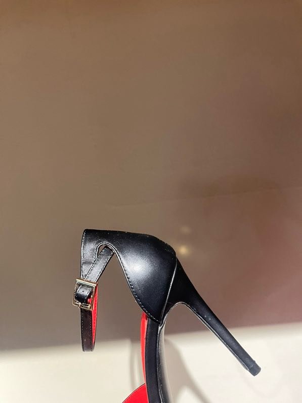 Босоножки фото 8