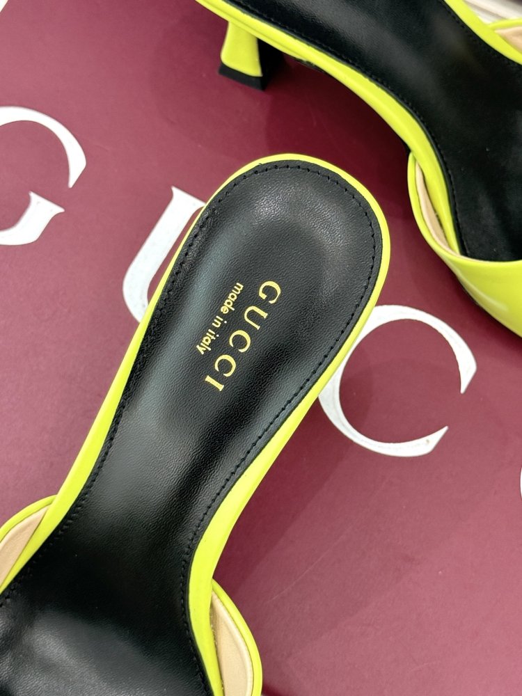 Босоножки фото 8