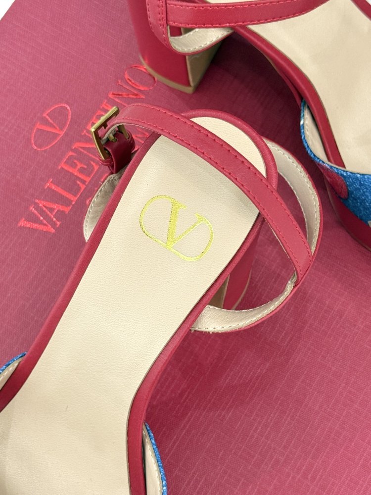 Босоножки фото 8