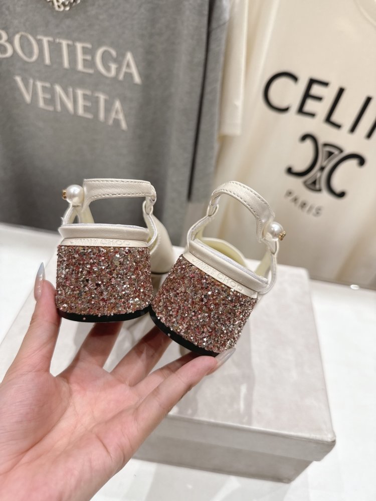 Босоножки фото 8