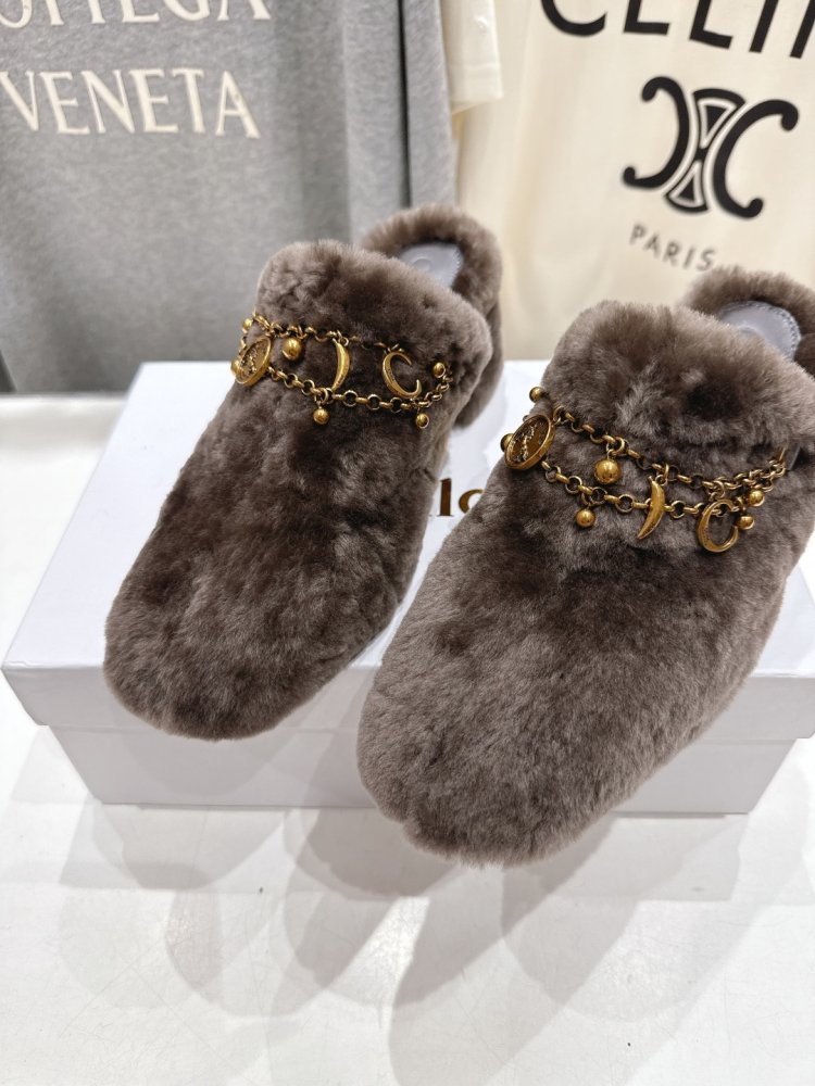 Босоножки фото 8