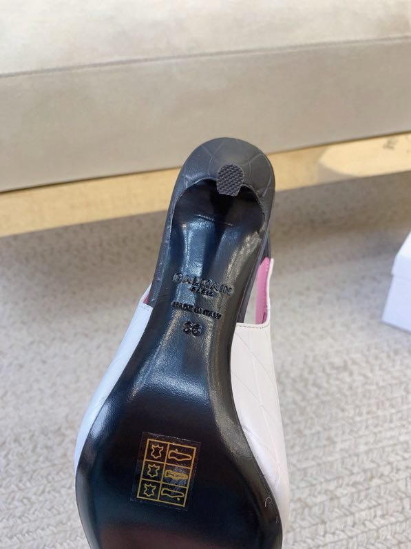 Босоножки фото 8