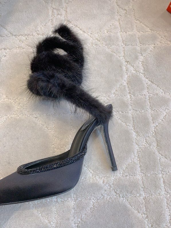 Босоножки фото 8