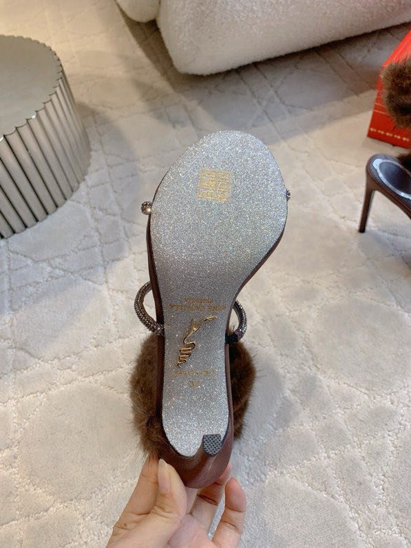 Босоножки фото 8