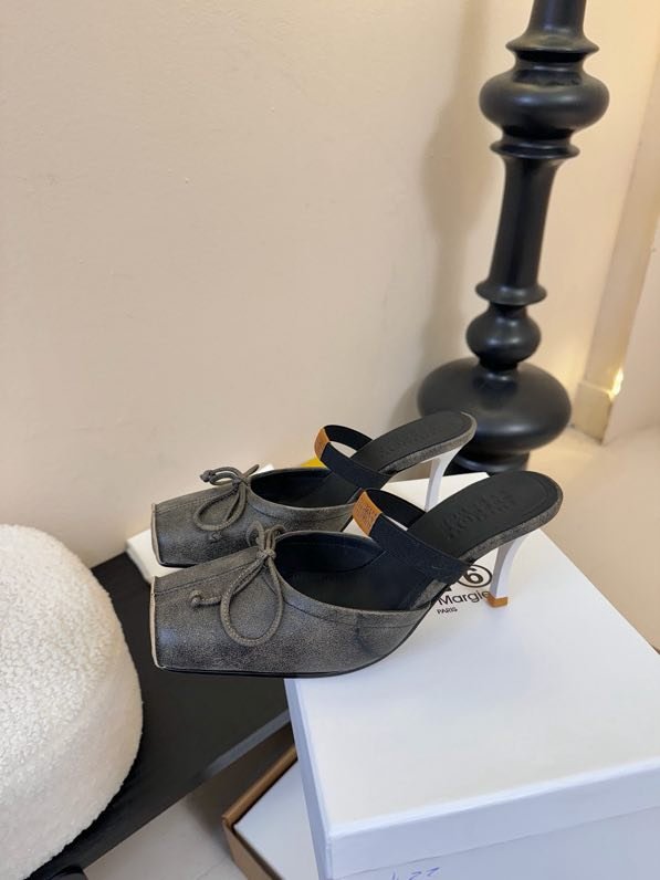 Босоножки фото 8