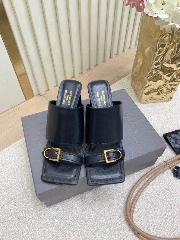 Босоніжки фото 8