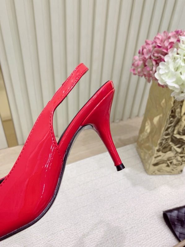 Босоніжки фото 8