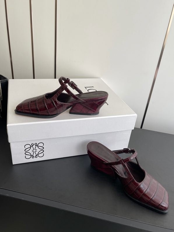 Босоножки фото 8