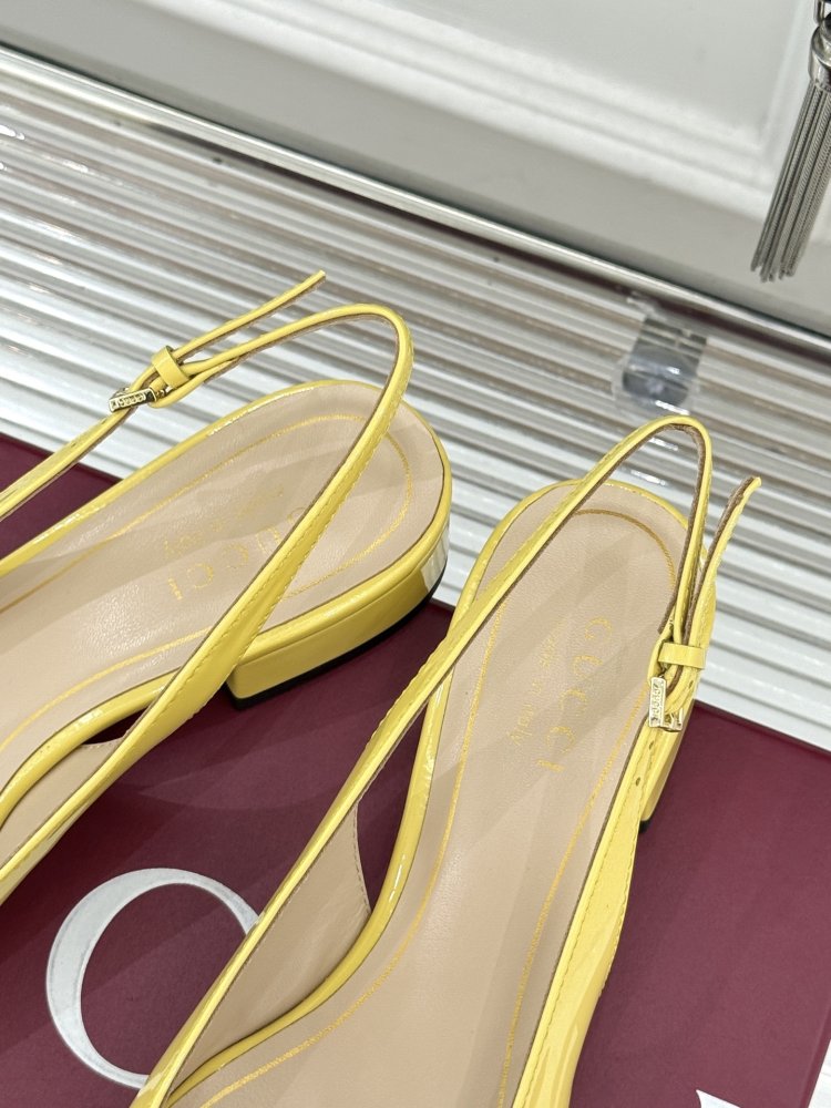 Босоножки фото 8