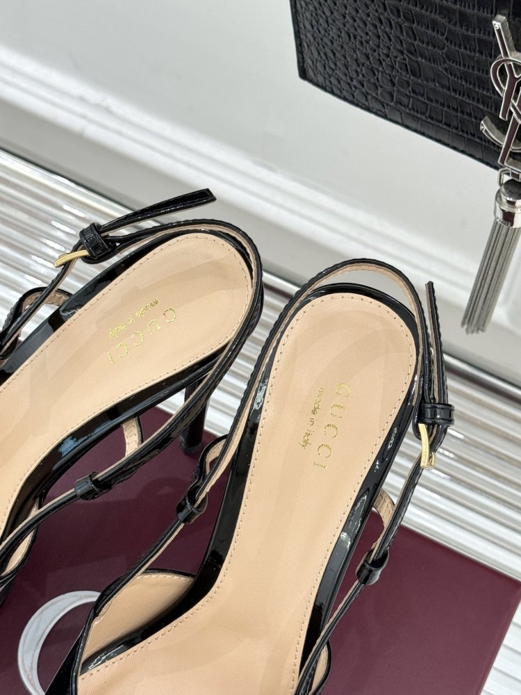 Босоножки фото 8