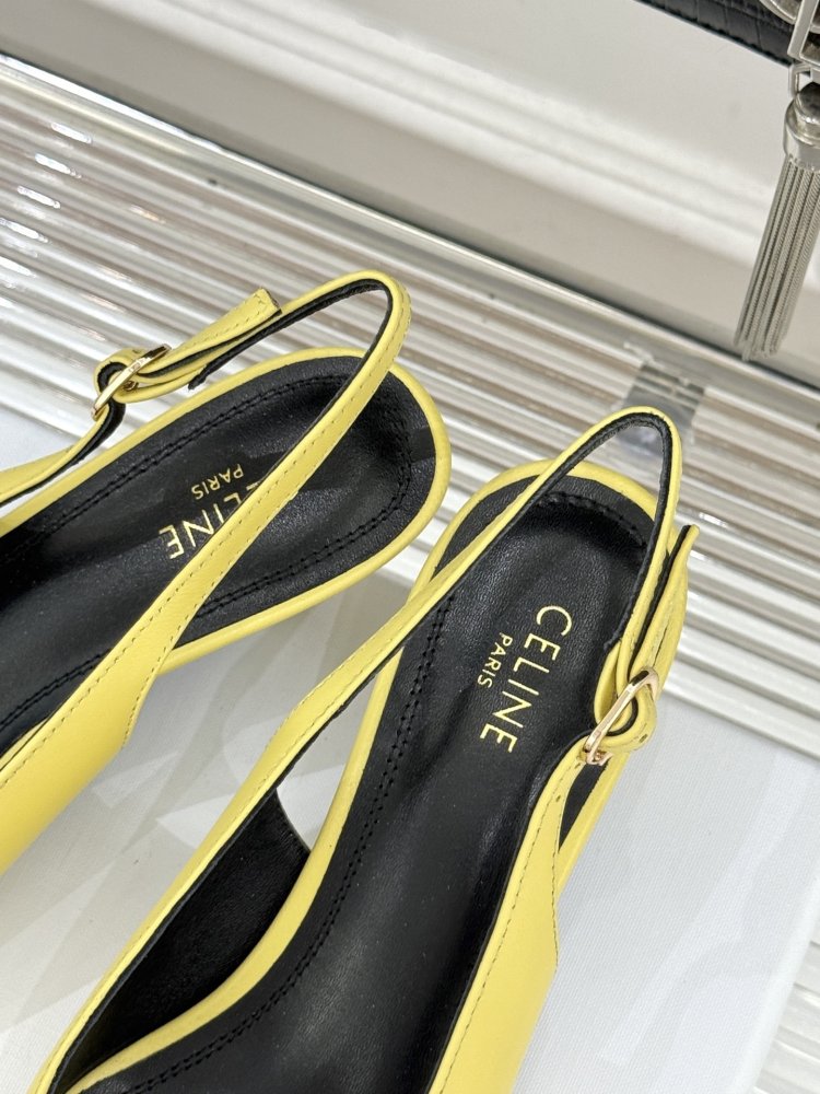 Босоножки фото 8