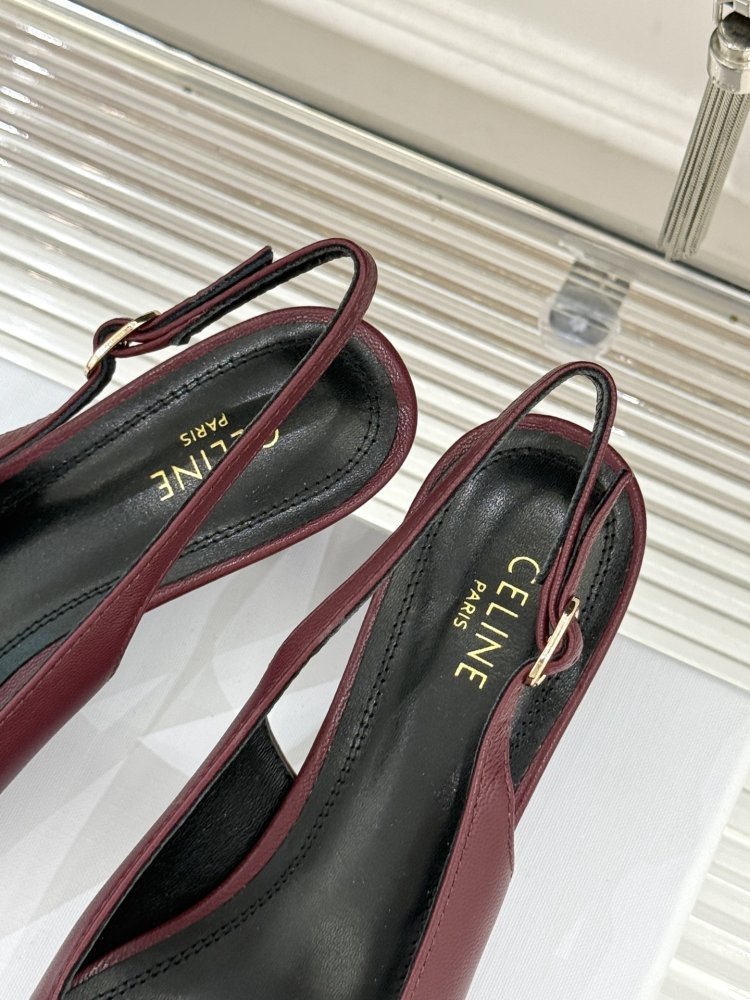 Босоножки фото 8