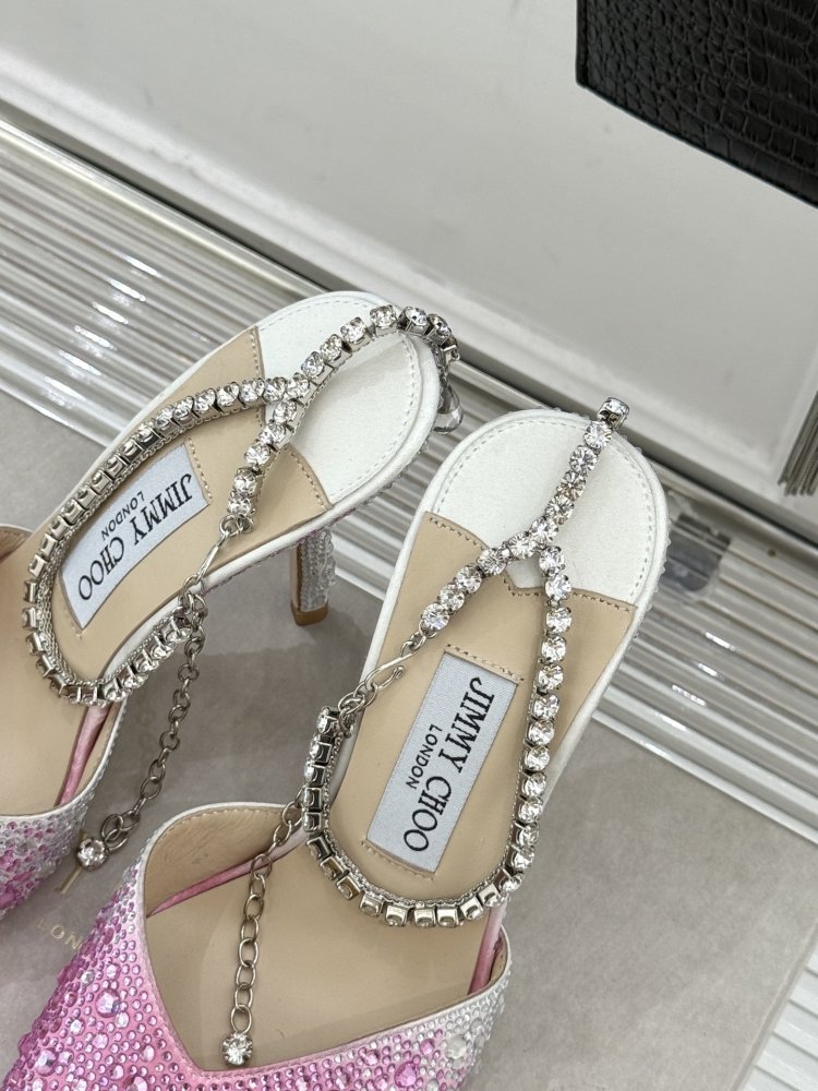 Босоножки фото 8