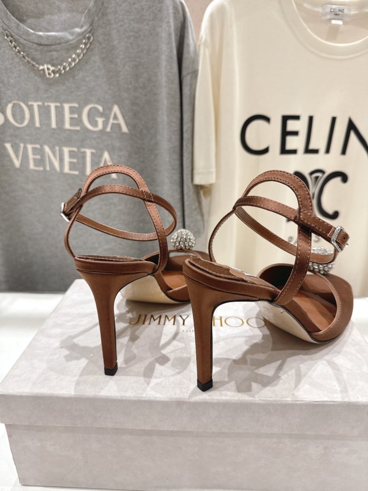 Босоножки фото 8