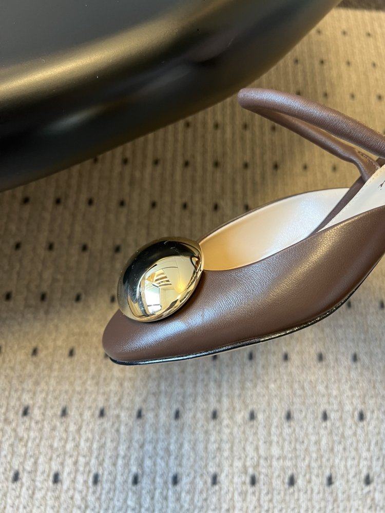 Босоножки фото 8